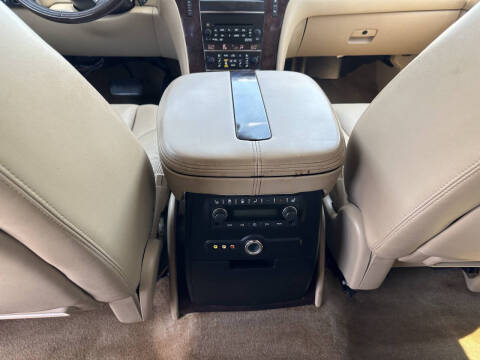 2011 Cadillac Escalade Premium