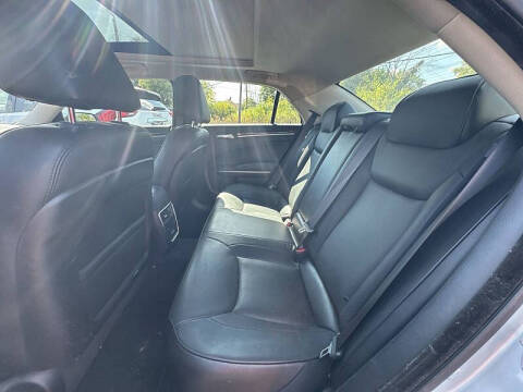 2019 Chrysler 300 Limited