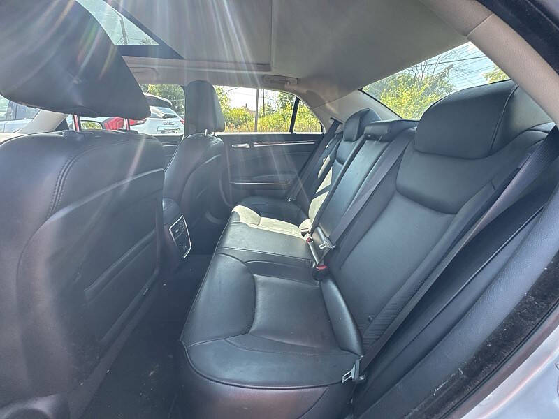 2019 Chrysler 300 Limited