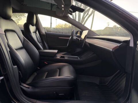 2022 Tesla Model 3 Long Range