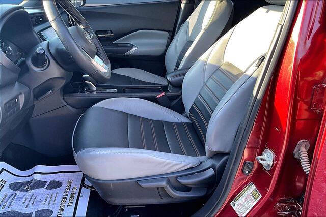 2023 Nissan Kicks SR