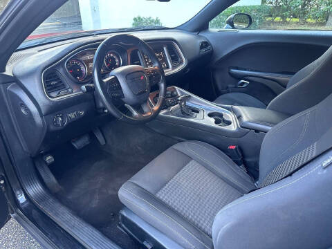 2019 Dodge Challenger SXT