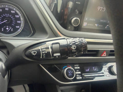 2022 Hyundai Sonata Hybrid Blue