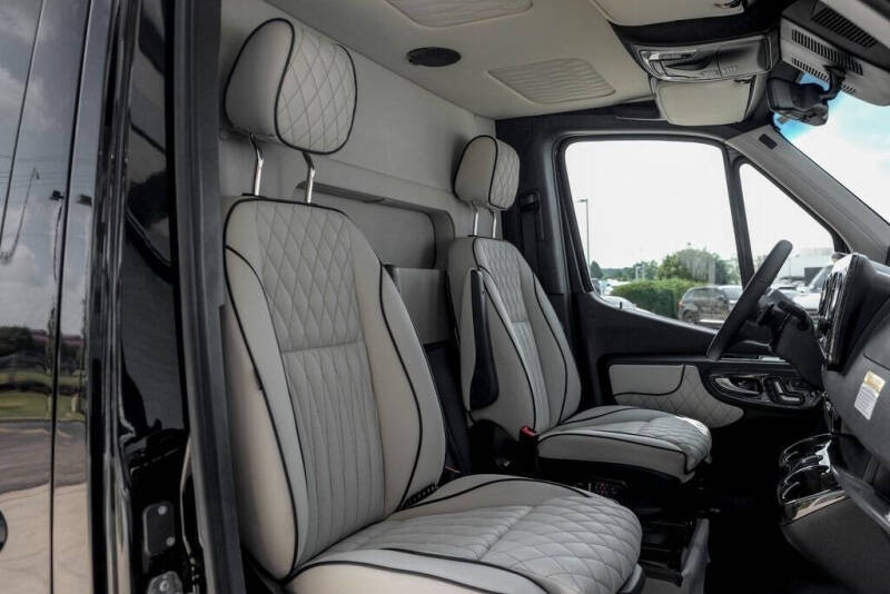 2024 Mercedes-Benz Sprinter 3500XD