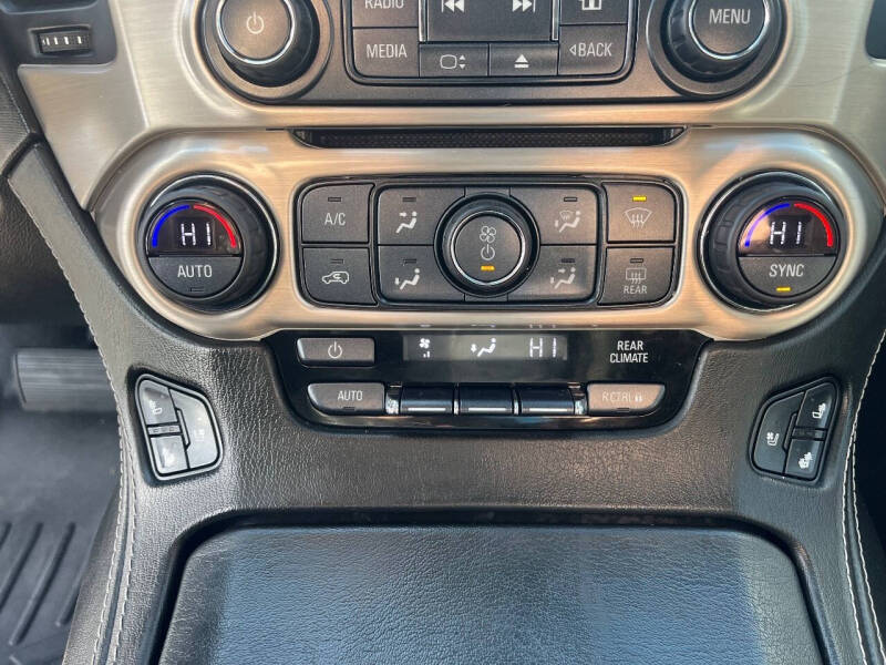 2017 GMC Yukon XL Denali