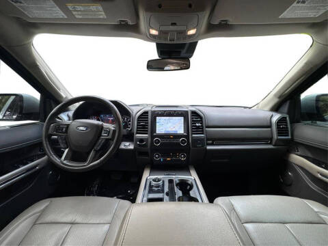 2020 Ford Expedition XLT