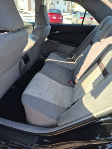 2012 Toyota Camry LE