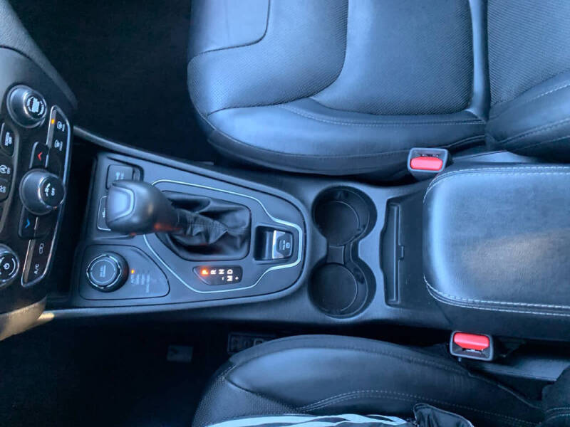 2020 Jeep Cherokee Latitude Lux