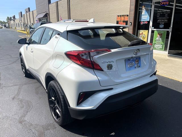 2020 Toyota C-HR XLE