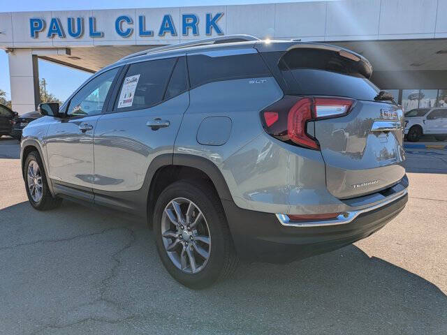 2023 GMC Terrain SLT