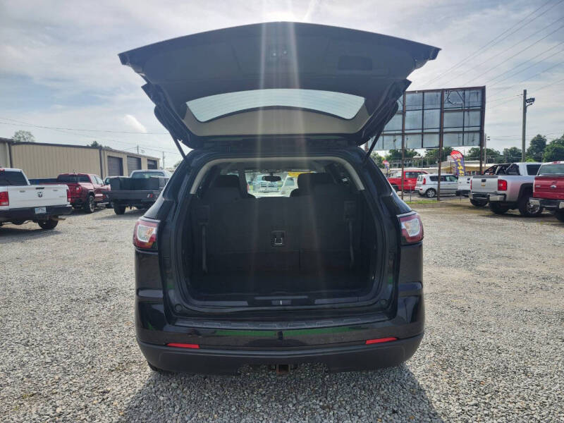 2017 Chevrolet Traverse LT