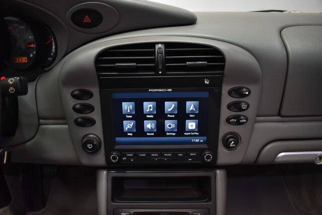 2003 Porsche 911 Carrera