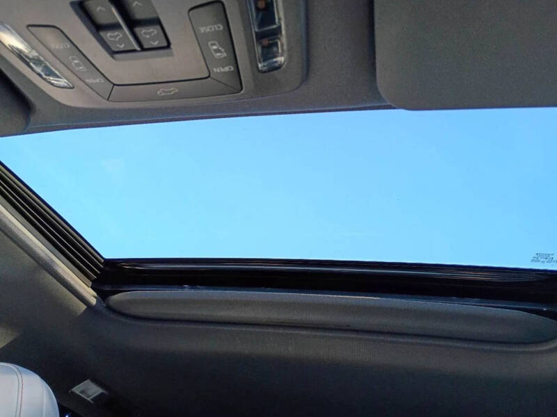 2022 Toyota Sienna XSE 7-Passenger