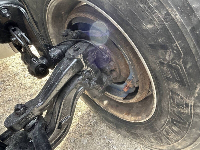 2016 Peterbilt 579 Road 579 Road Tractor