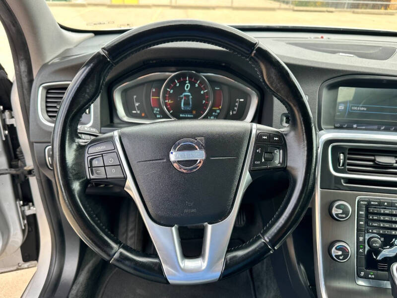 2014 Volvo S60 T5 Premier Plus