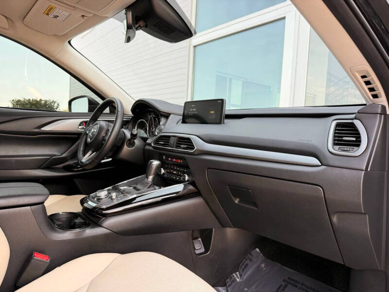 2023 Mazda CX-9 Touring Plus