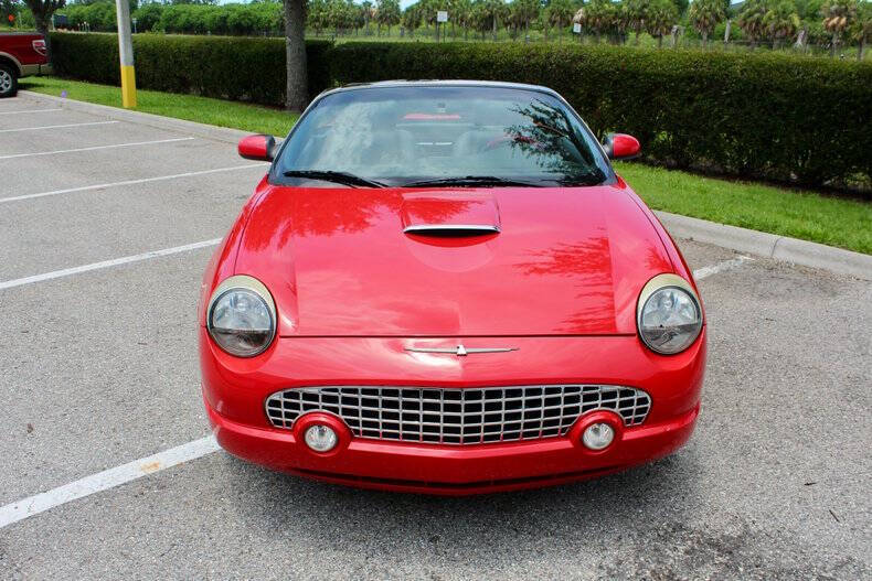 2002 Ford Thunderbird Deluxe