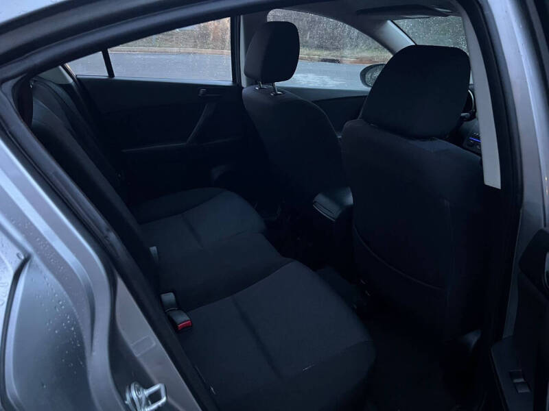 2010 Mazda MAZDA3 i Sport