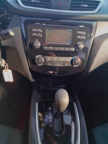 2016 Nissan Rogue SV