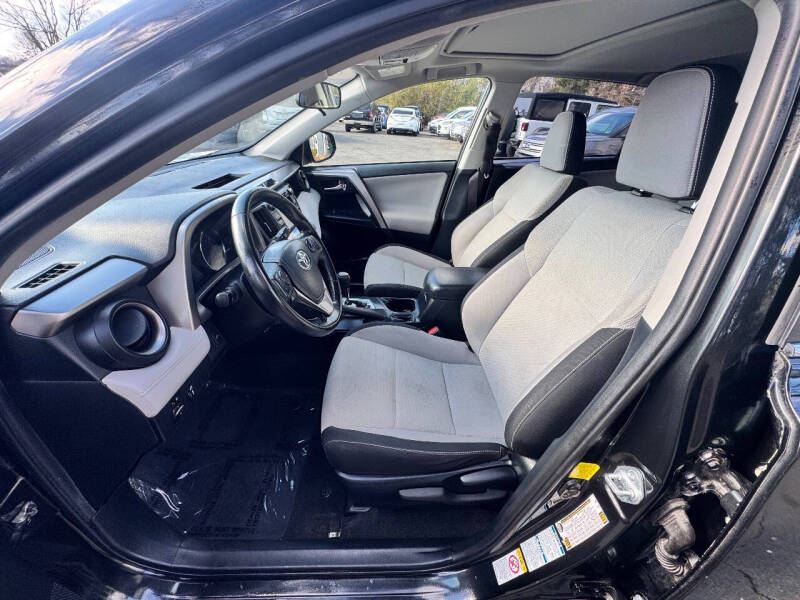 2016 Toyota RAV4 Hybrid XLE