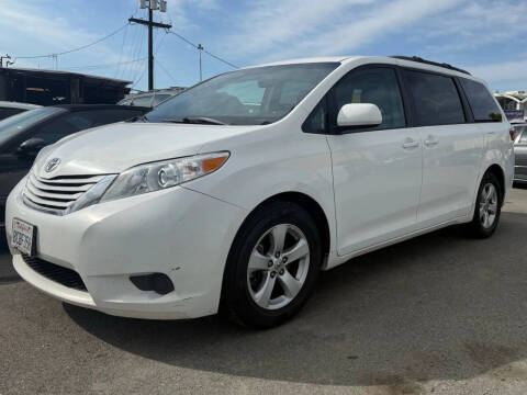 2017 Toyota Sienna