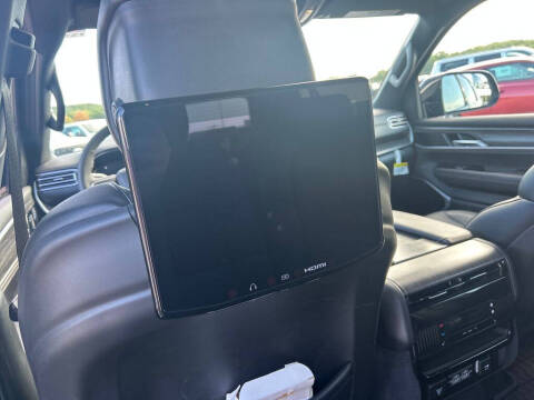 2024 Jeep Wagoneer L Series III