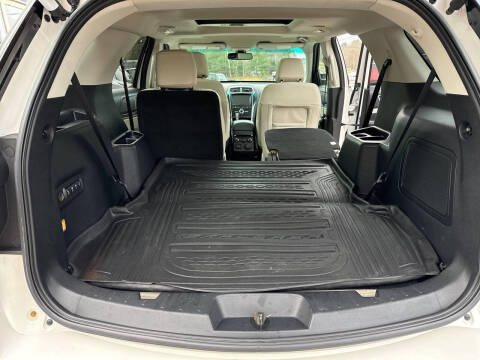 2017 Ford Explorer Platinum