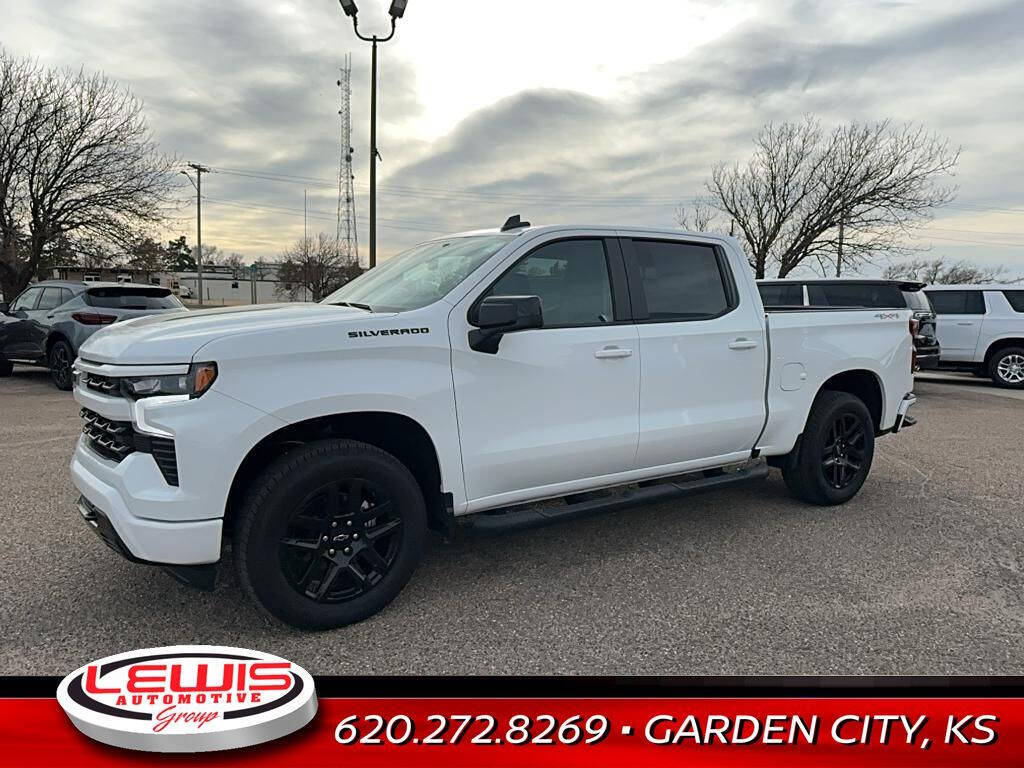 2024 Chevrolet Silverado 1500 for sale at Lewis Chevrolet of Garden City in Garden City, KS