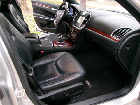 2012 Chrysler 300 Limited