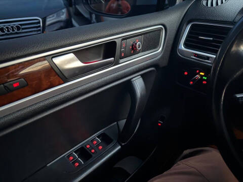 2014 Volkswagen Touareg TDI Lux