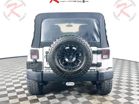 2011 Jeep Wrangler Unlimited Sahara