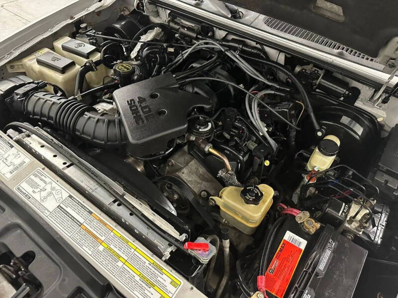 2001 Ford Explorer Sport Trac