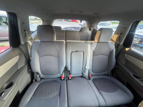 2017 Chevrolet Traverse LS