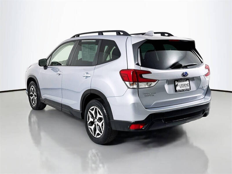 2022 Subaru Forester Premium