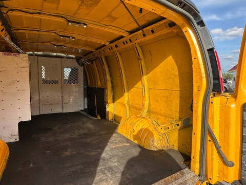 2016 Chevrolet Express 2500