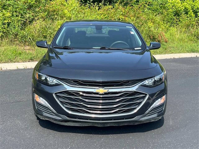 Used 2020 Chevrolet Malibu 1LT with VIN 1G1ZD5ST8LF054656 for sale in Columbia, TN