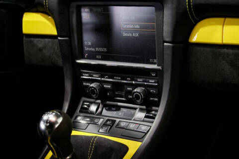 2016 Porsche Cayman GT4