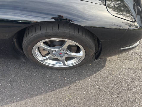 2004 Chevrolet Corvette