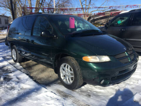 1999 Dodge Grand Caravan for sale at Antique Motors in Plymouth IN