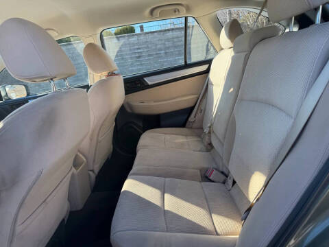 2018 Subaru Outback 2.5i