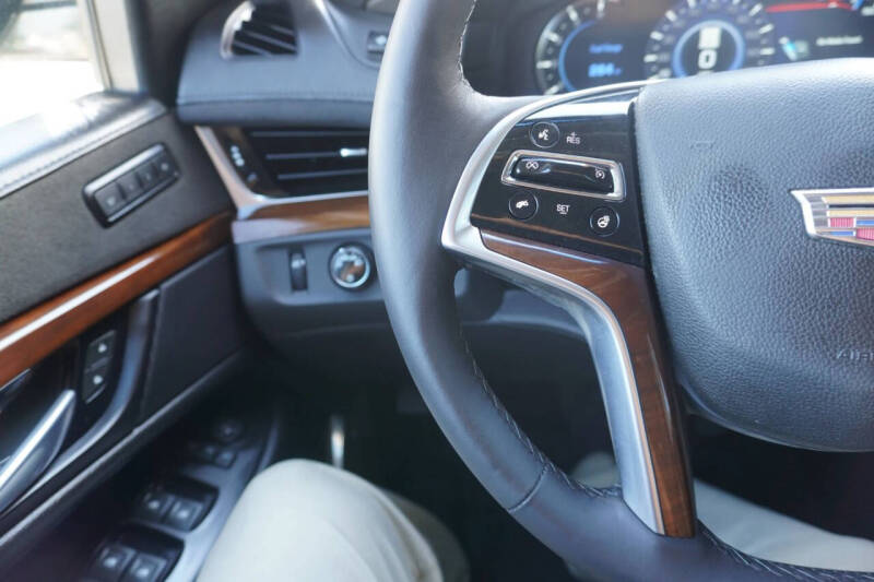 2020 Cadillac Escalade ESV Luxury