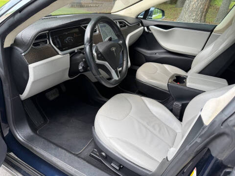 2013 Tesla Model S