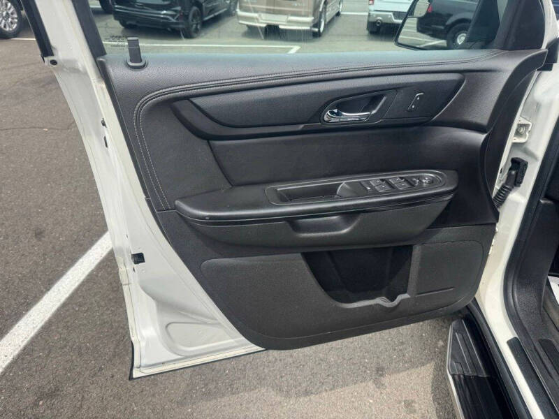 2014 GMC Acadia SLE-2