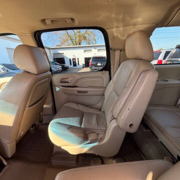 2014 Cadillac Escalade ESV Premium