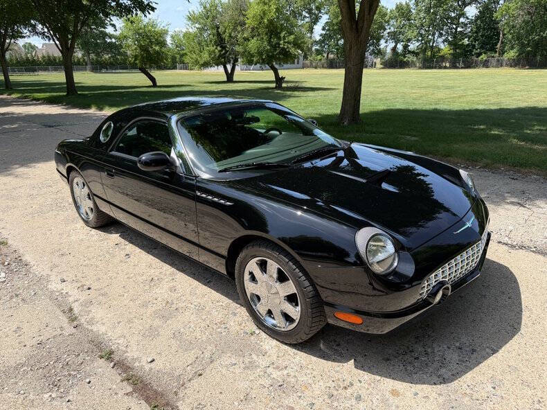 2002 Ford Thunderbird Deluxe