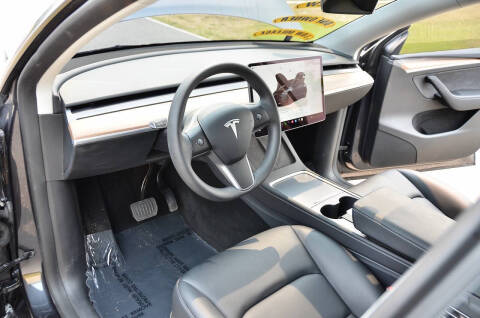 2025 Tesla Model Y Long Range