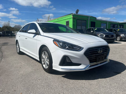2018 Hyundai Sonata for sale at Marvin Motors in Kissimmee FL