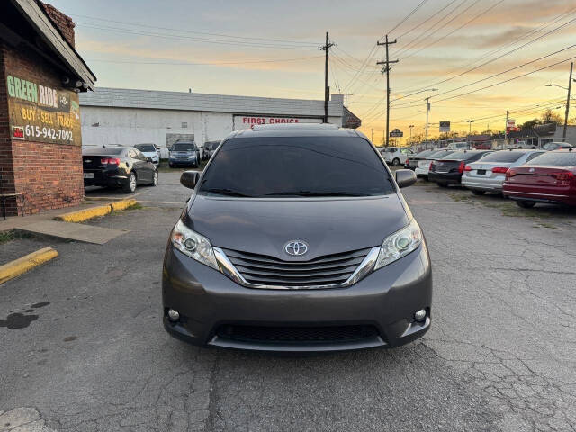 2013 Toyota Sienna for sale at Green Ride LLC in NASHVILLE, TN