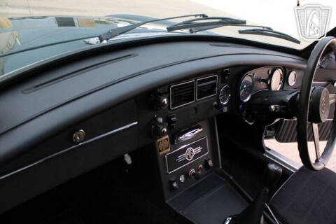 1975 MG B