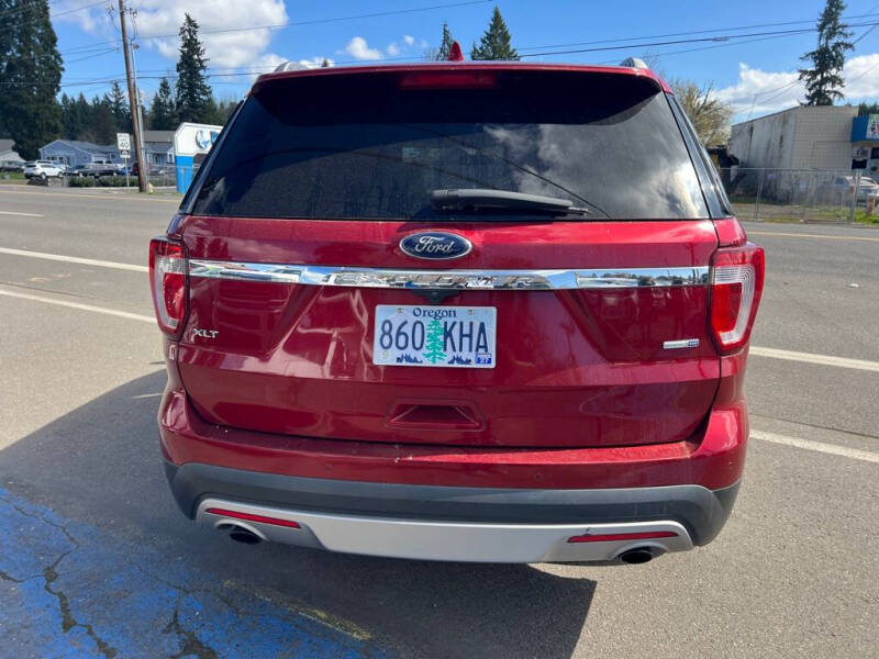 2017 Ford Explorer XLT